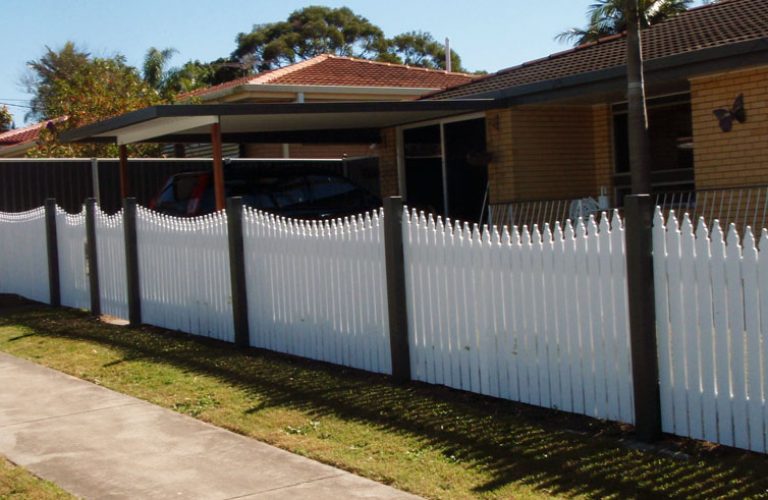 Colonial Federation Timber Fence