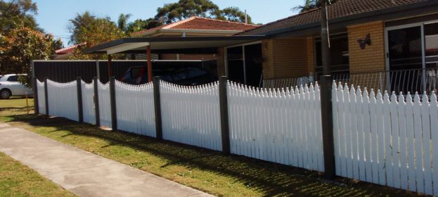 Colonial Federation Timber Fence